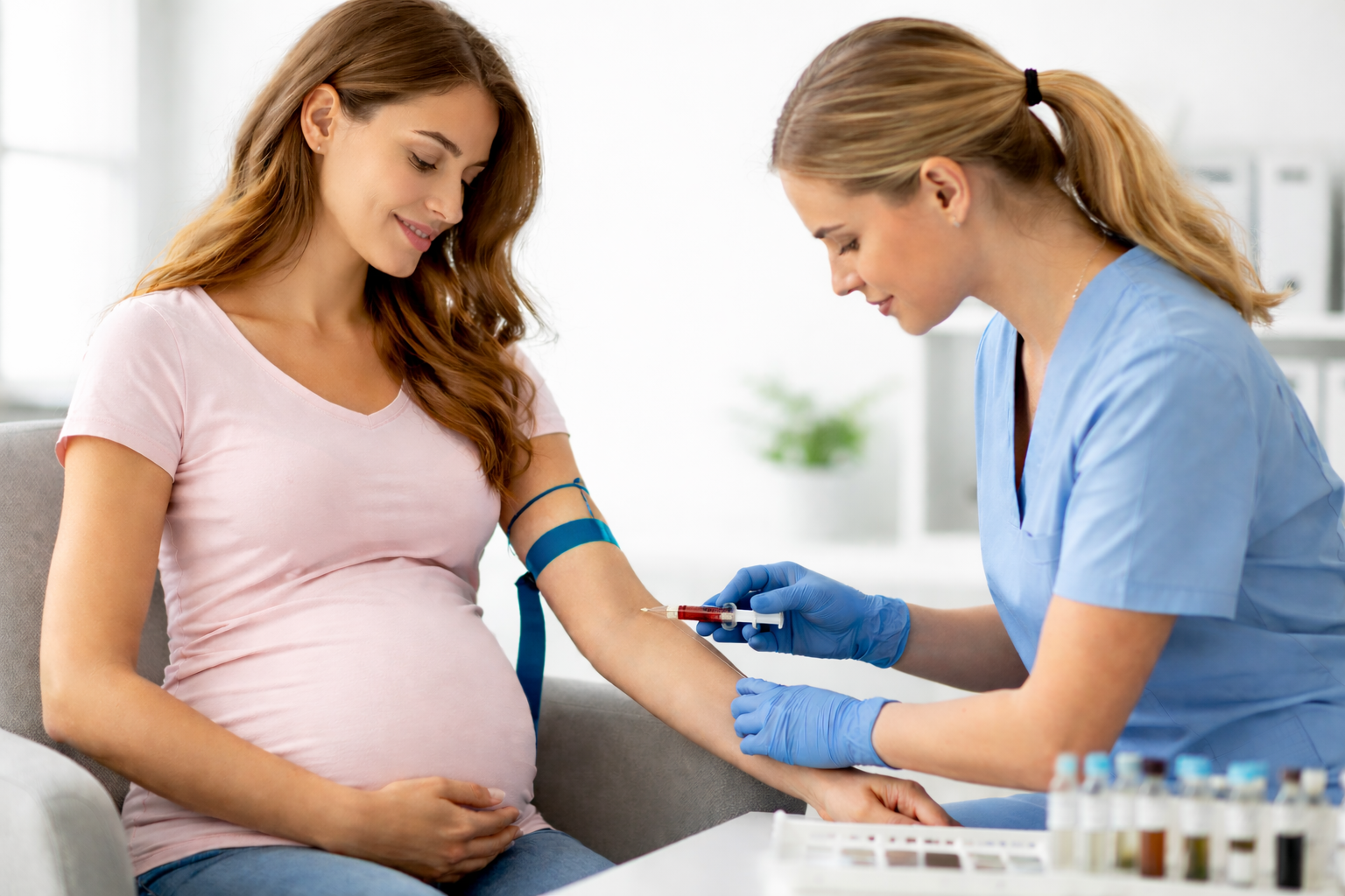 Badania w ciąży – kalendarz tydzień po tygodniu i badania obowiązkowe